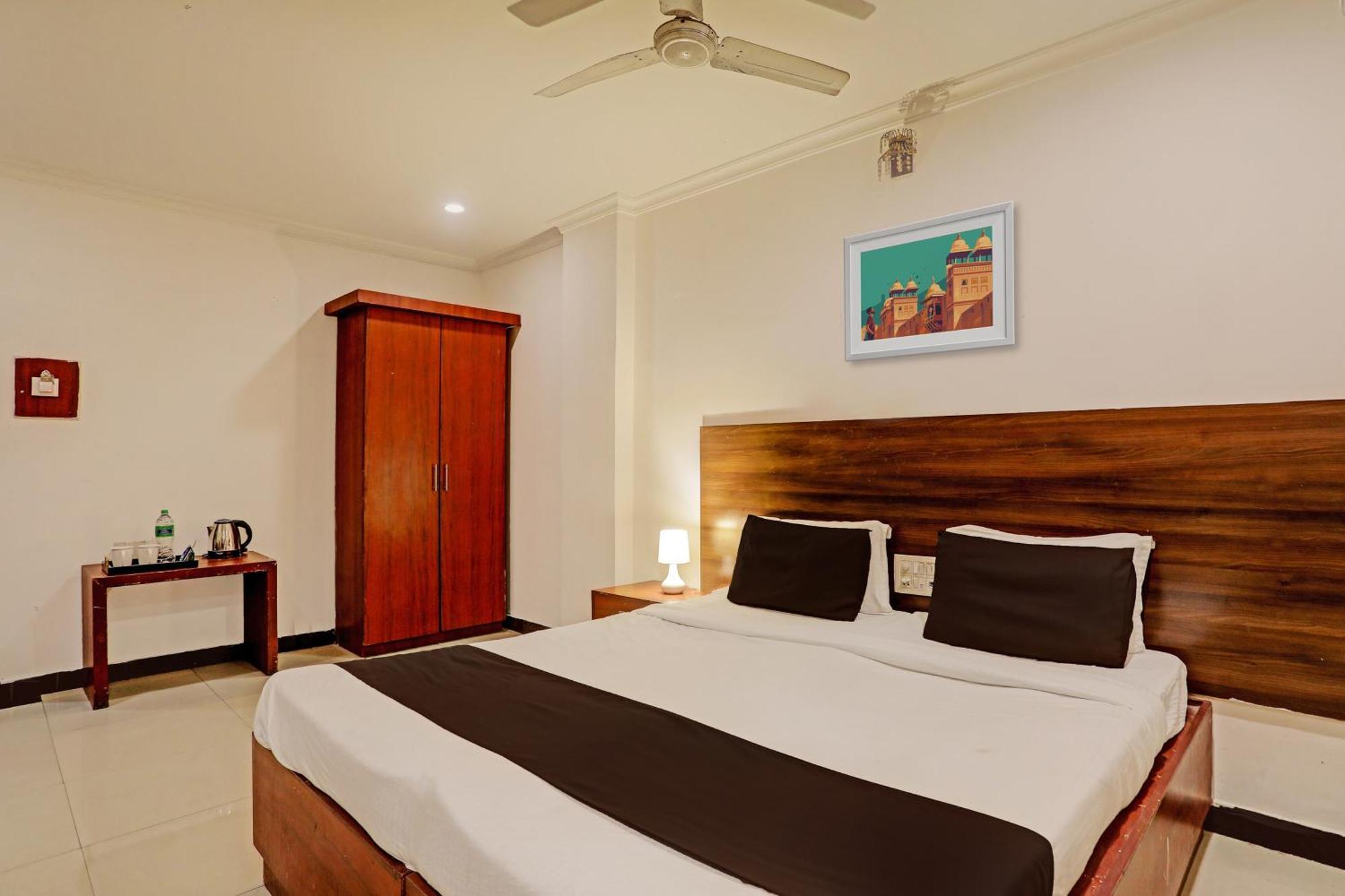 Hotel O 14726 Hotel Vaishnavi Park Secunderabad Екстер'єр фото